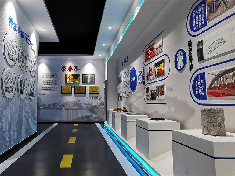某路桥公司展厅文化墙